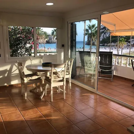 Casa Abajo * Cala En Porter (Menorca)